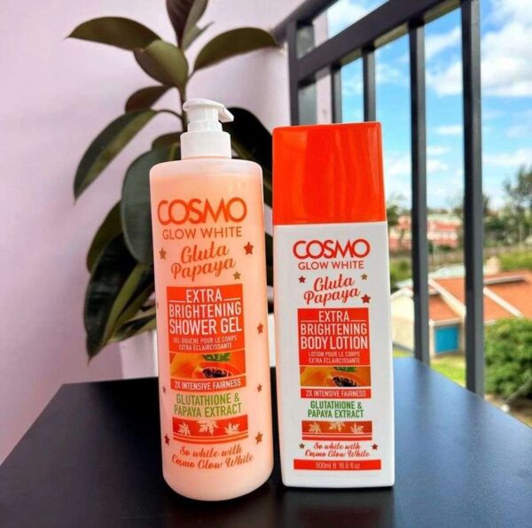 Lotion corporelle extra éclaircissante CD COSMO DESIGNS Cosmo Glow White 500 ml - Glutathion et extrait de papaye, éclat intense, pour unisexe, peau revitalisée.