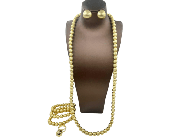 Ensemble collier de perles élégantes en plaqué or 18K – Raffinement et style intemporel