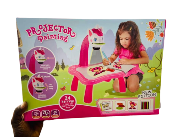 Projecteur de Dessin pour Enfants – Jouet Éducatif et Créatif avec Images à Projeter, Stylos et Accessoires, Idéal pour Apprendre et S'amuser.