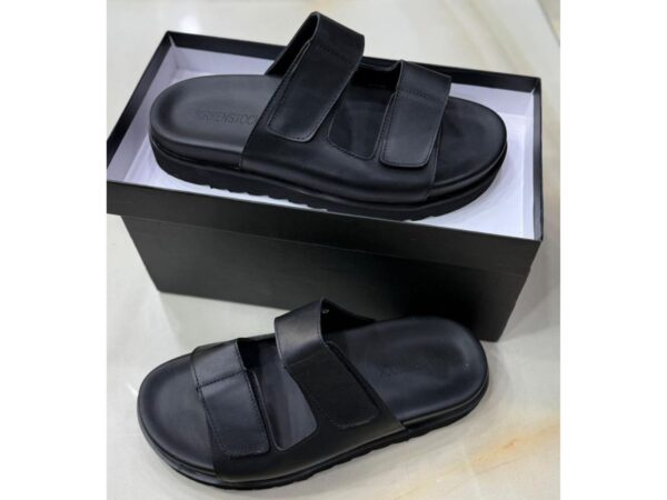 Sandales Homme Noires Birkenstock – Confort et Élégance (Tailles 40 à 46)